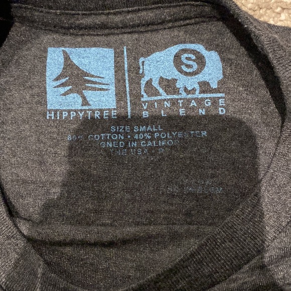 Grey hippy tree shirt - Picture 3 of 3